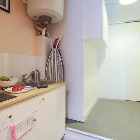 Daire Ws Opera-folies Bergeres *